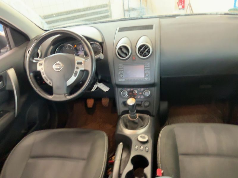 Nissan Qashqai 1.6 dCi 360 4x4 2013 – снимка 18