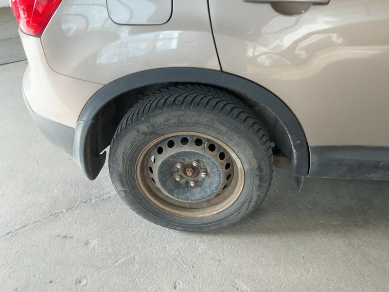 Nissan Qashqai 1.6 dCi 360 4x4 2013 – снимка 9