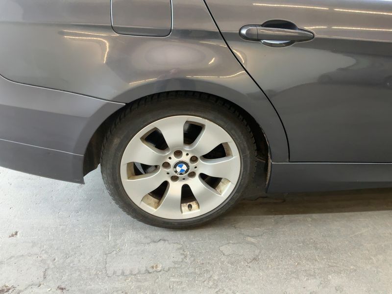 BMW 3er 330d xDrive 2006 – снимка 19