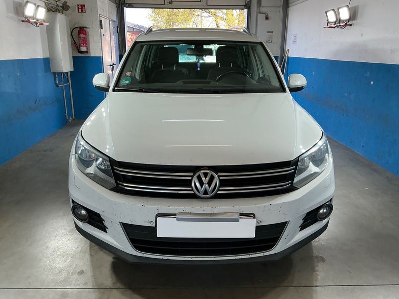 Volkswagen Tiguan 2.0 TDI Cup Sport & Style BlueMotion Tech 2014 – снимка на щета 14