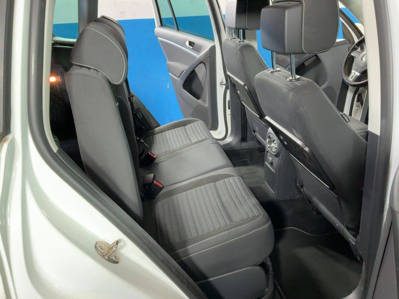 Volkswagen Tiguan 2.0 TDI Cup Sport & Style BlueMotion Tech 2014 – снимка 20