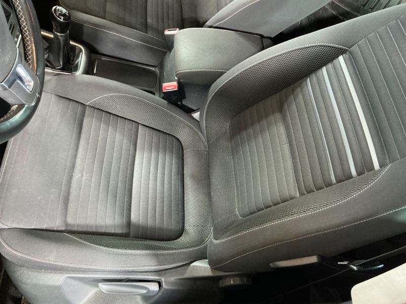 Volkswagen Tiguan 2.0 TDI Cup Sport & Style BlueMotion Tech 2014 – снимка на щета 42