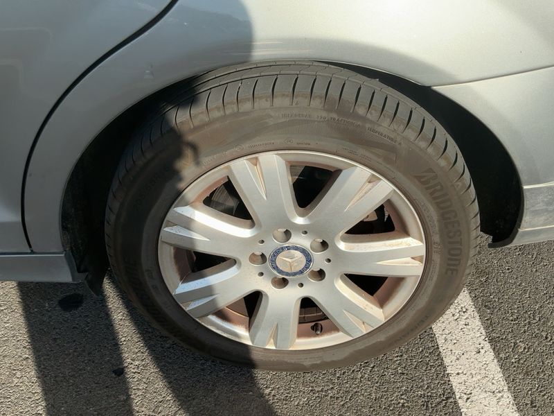 Mercedes-Benz C-Klasse C 220 CDI BlueEfficiency Avantgarde 2010 – снимка 5