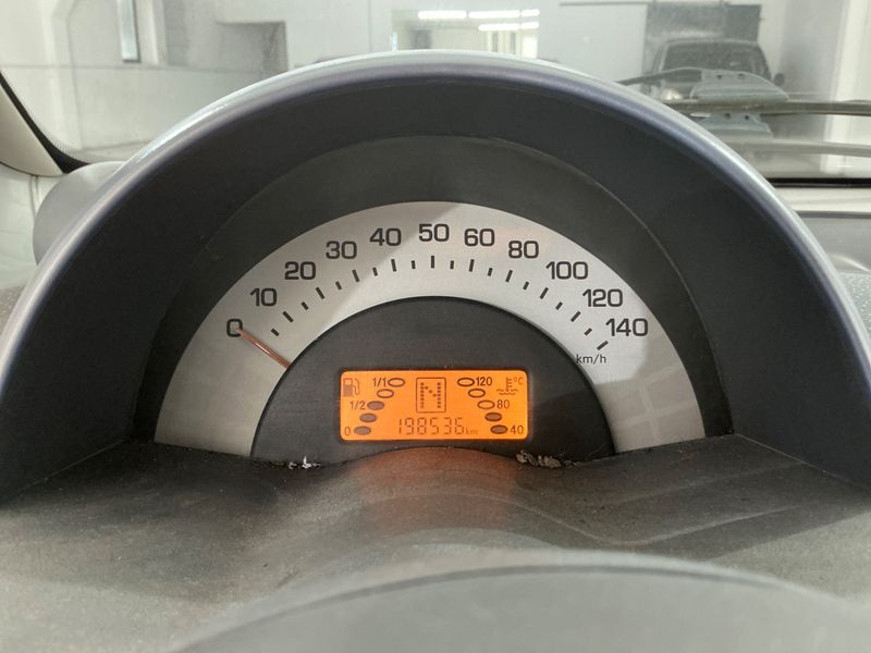 Smart fortwo 0.8 CDI Pulse 2001 – снимка 4