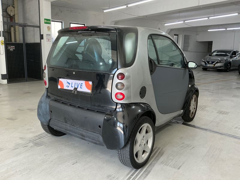 Smart fortwo 0.8 CDI Pulse 2001 – снимка 2