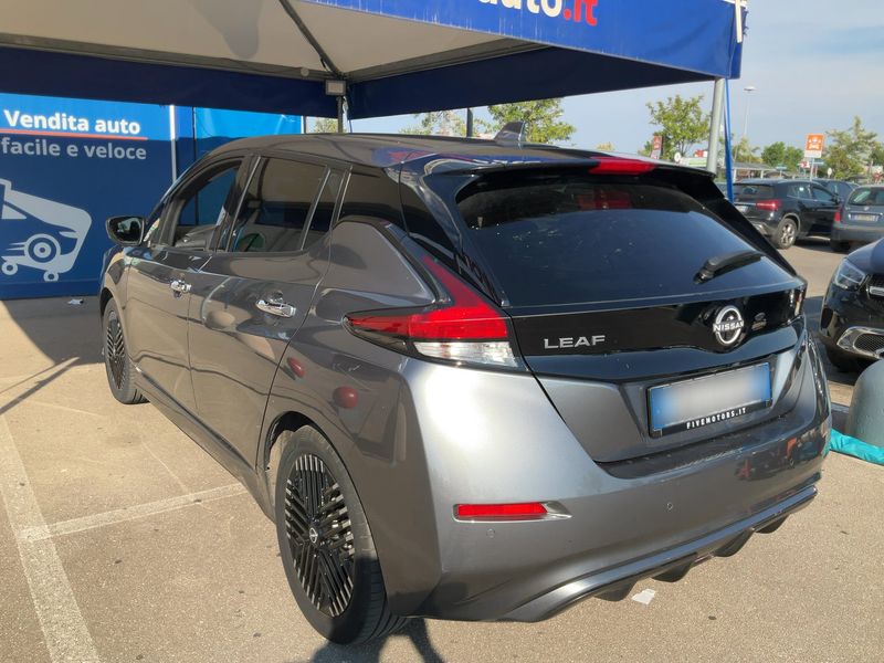 Nissan Leaf electric drive 110 kW N-Connecta 2024 – снимка 6