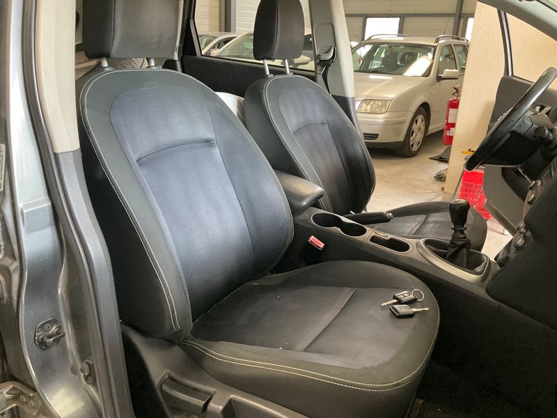Nissan Qashqai 2.0 dCi Acenta 2010 – снимка на щета