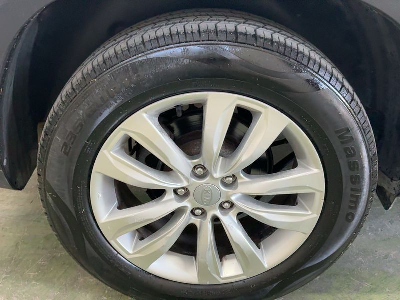 Kia Sorento 2.2 CRDi Attract 4WD 2010 – снимка 9