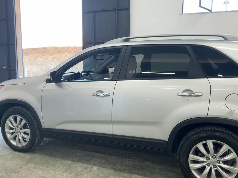 Kia Sorento 2.2 CRDi Attract 4WD 2010 – снимка 4