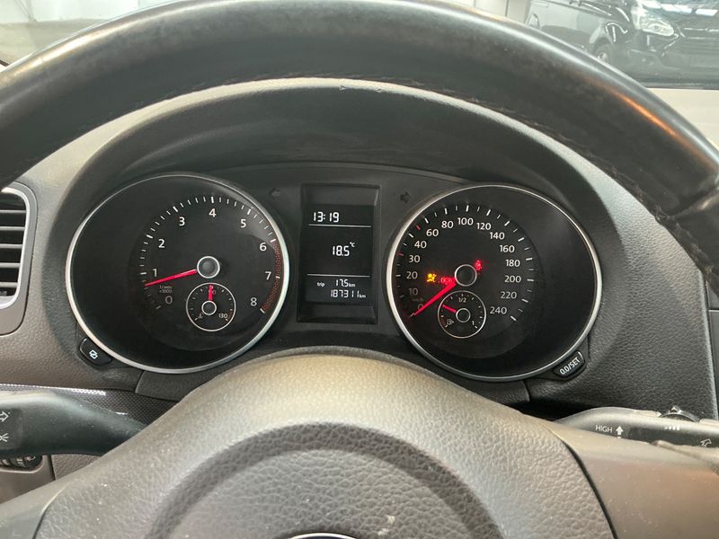 Volkswagen Golf VI 1.2 TSI Comfortline 2011 – снимка 4