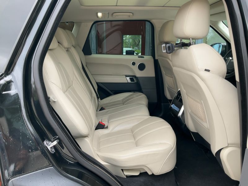 Land Rover Range Rover Sport 3.0 V6 TDI HSE Dynamic 2015 – снимка 19