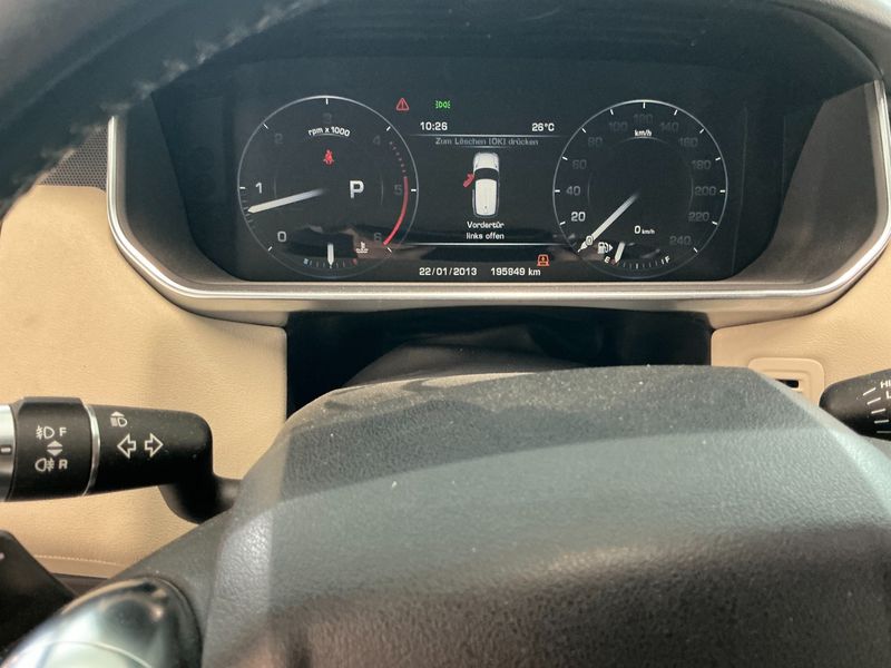 Land Rover Range Rover Sport 3.0 V6 TDI HSE Dynamic 2015 – снимка 18