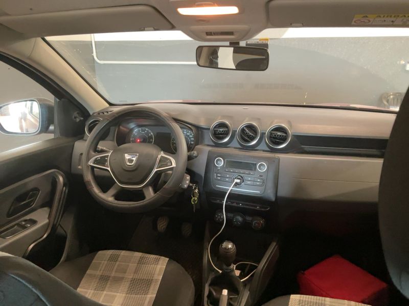 Dacia Duster 1.5 Blue dCi Essential 4x4 2021 – снимка 17