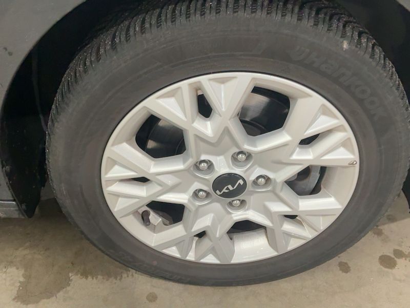Kia cee'd 1.6 CRDi Mild-Hybrid Vision 2023 – снимка 11