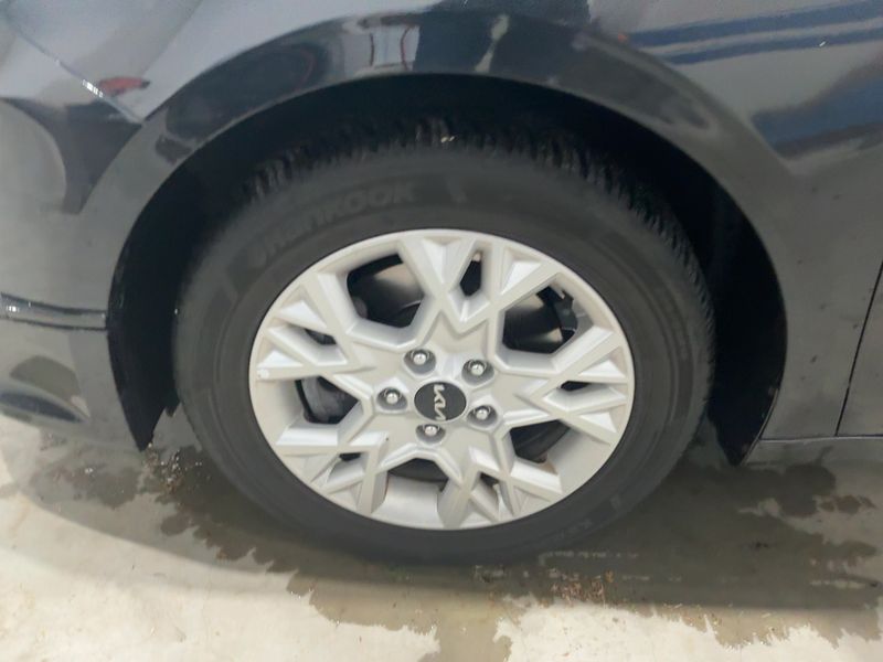 Kia cee'd 1.6 CRDi Mild-Hybrid Vision 2023 – снимка 3
