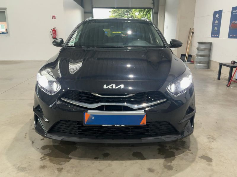Kia cee'd 1.6 CRDi Mild-Hybrid Vision 2023 – снимка 14