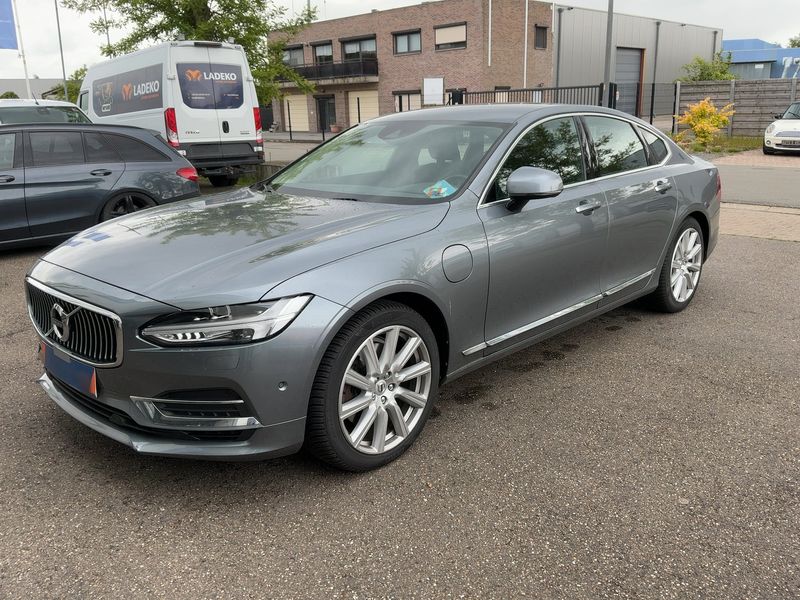 Volvo S90 2.0 T6 WIN ENGINE Inscription Plug-In Hybrid AWD 2017 – снимка 2