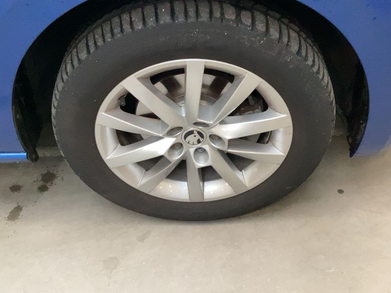 Skoda Scala 1.0 TSI Ambition 2019 – снимка 11