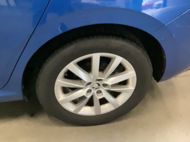 Skoda Scala 1.0 TSI Ambition 2019 – снимка 5