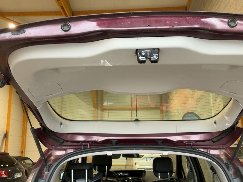 Renault Scenic 1.5 dCi BOSE Edition 2012 – снимка 15