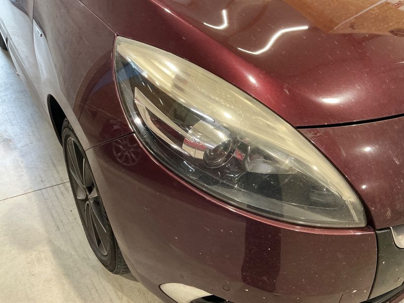 Renault Scenic 1.5 dCi BOSE Edition 2012 – снимка 29
