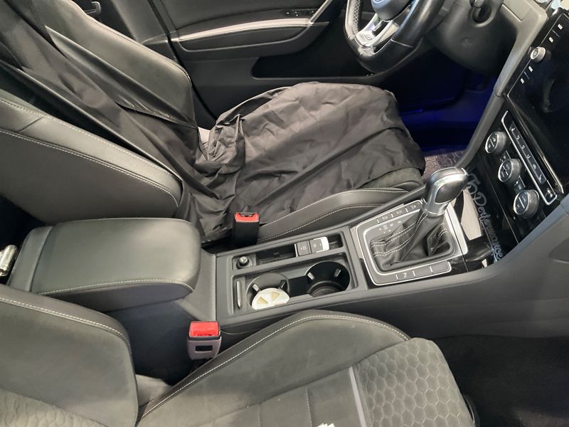 Volkswagen Golf VII 2.0 TDI GTD BlueMotion Tech 2018 – снимка 33