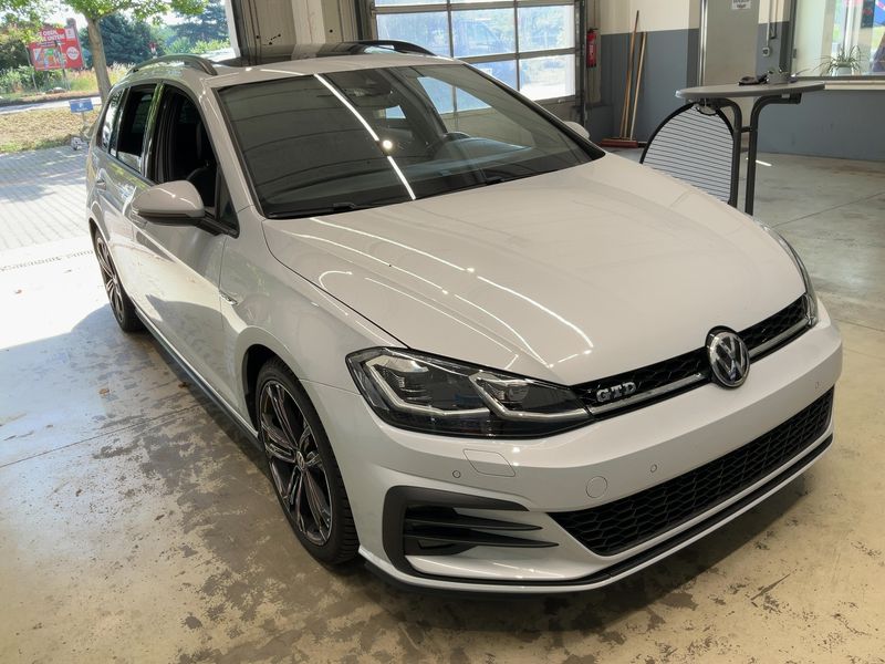 Volkswagen Golf VII 2.0 TDI GTD BlueMotion Tech 2018 – снимка 12