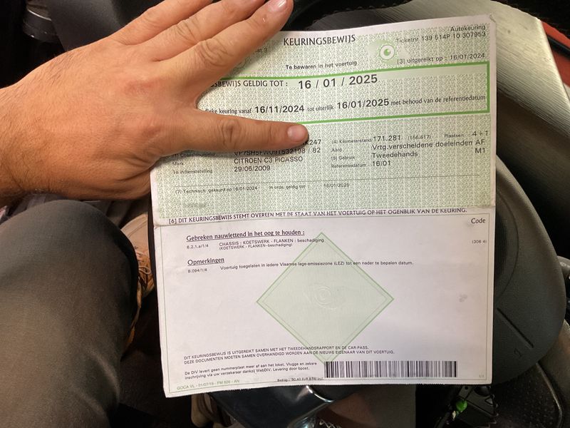 Citroen C3 Picasso 1.6 VTi Exclusive 2009 – снимка на щета