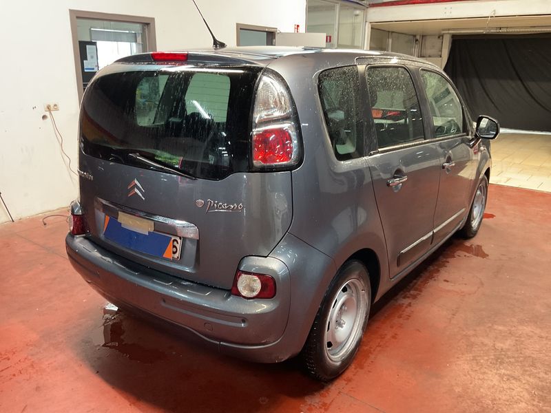 Citroen C3 Picasso 1.6 VTi Exclusive 2009 – снимка 2