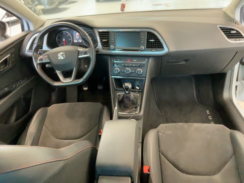 Seat Leon 2.0 TDI FR 2016 – снимка 17