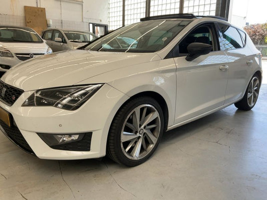 Seat Leon 2.0 TDI FR 2016 – снимка 2