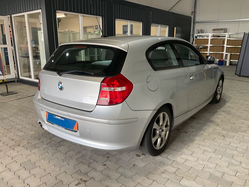 BMW 1er 116d 2011 – снимка 2