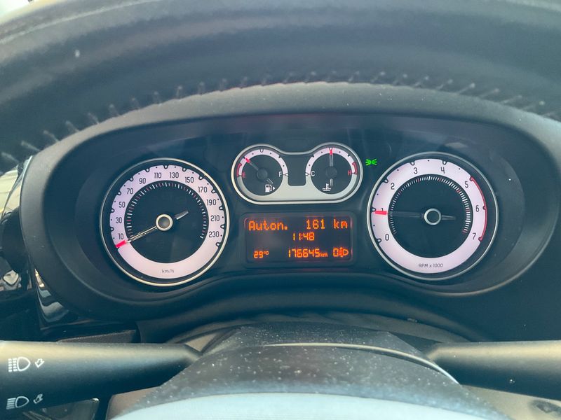 Fiat 500L 1.3 M-Jet Trekking 2017 – снимка 18