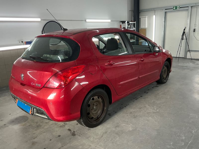 Peugeot 308 1.6 Premium 2010 – снимка 2