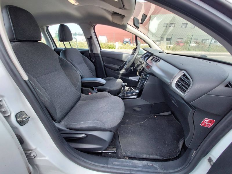 Citroen C3 1.6 Blue-HDi Auto-Ecole 2016 – снимка 10