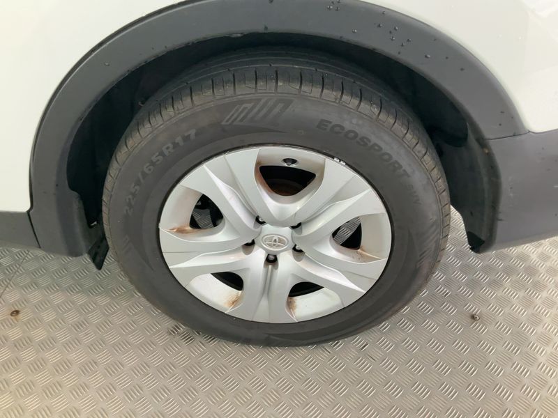 Toyota RAV 4 2.0 D-4D City 2015 – снимка 5