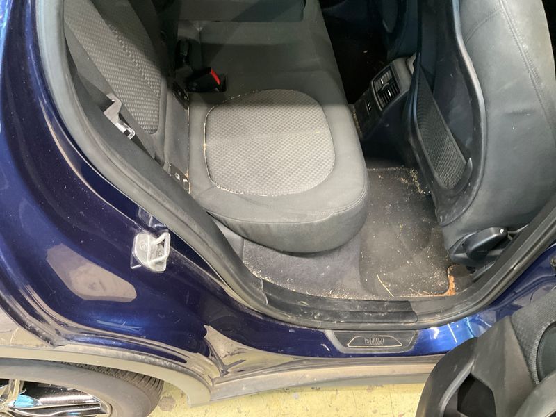 BMW X1 xDrive 25e Advantage 2020 – снимка 23