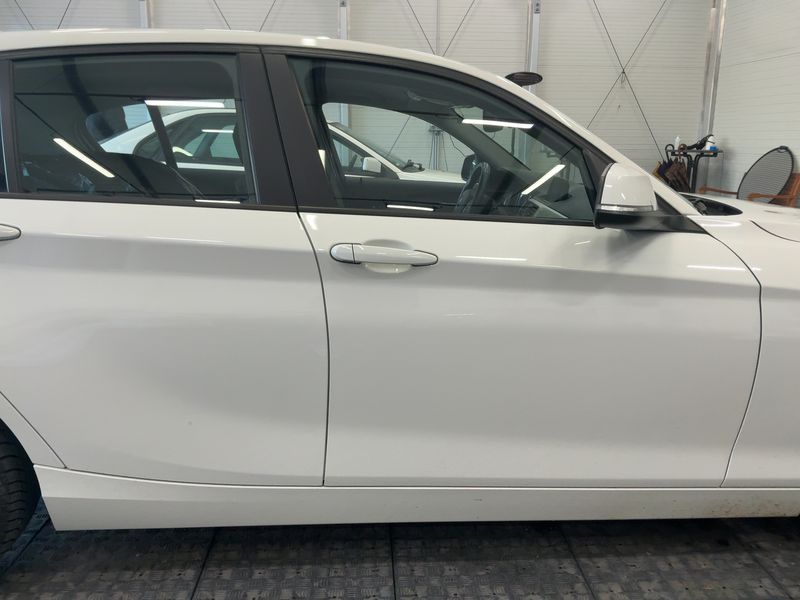 BMW 1er 118i Advantage 2017 – снимка 10