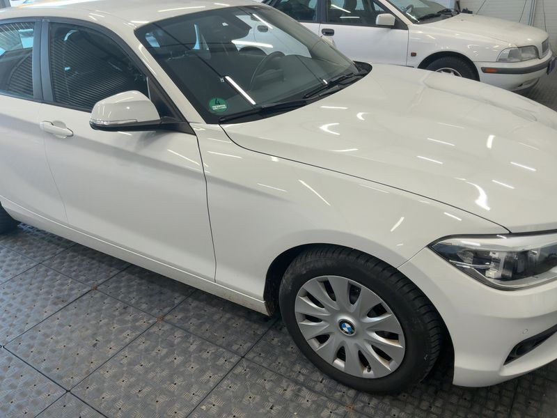 BMW 1er 118i Advantage 2017 – снимка 12
