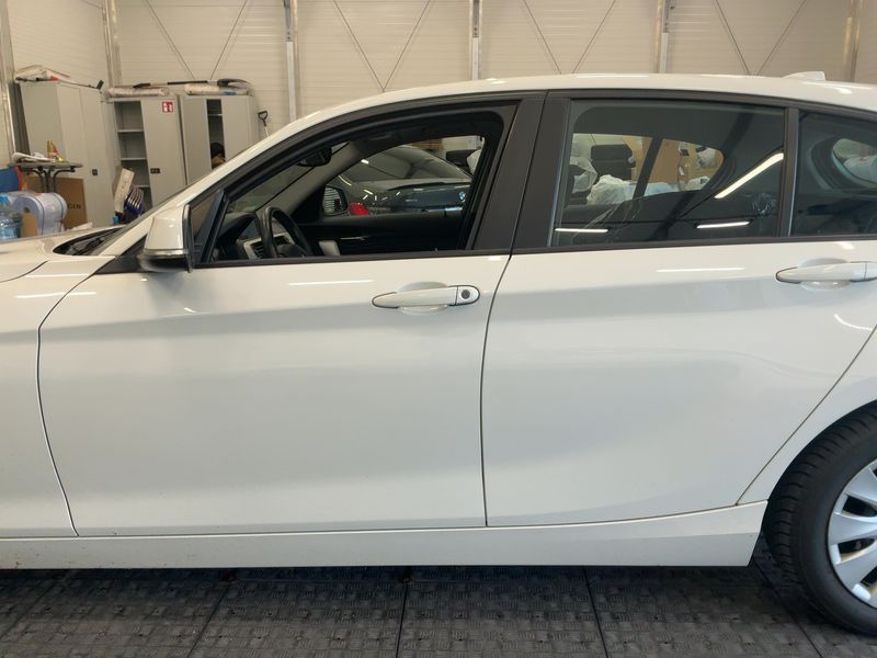 BMW 1er 118i Advantage 2017 – снимка 4