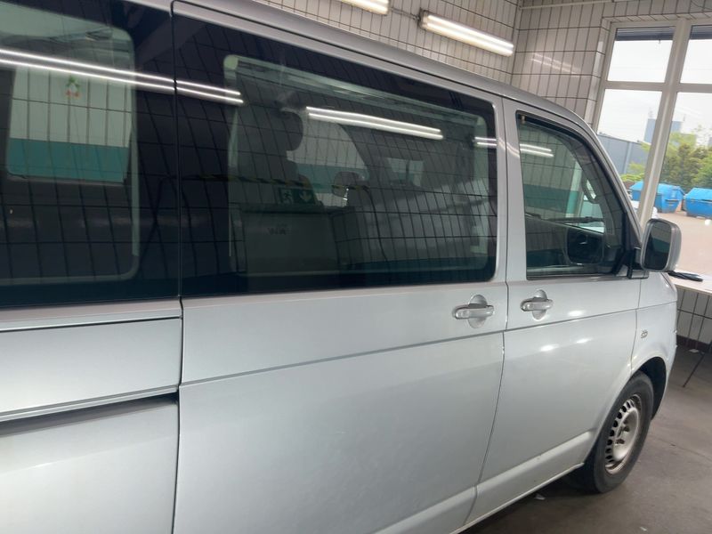 Volkswagen T5 Multivan 2.5 TDI 2003 – снимка 10