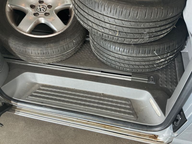Volkswagen T5 Multivan 2.5 TDI 2003 – снимка 54