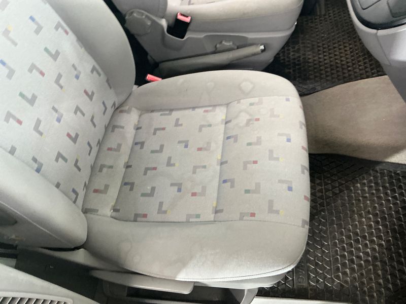 Volkswagen T5 Multivan 2.5 TDI 2003 – снимка 52