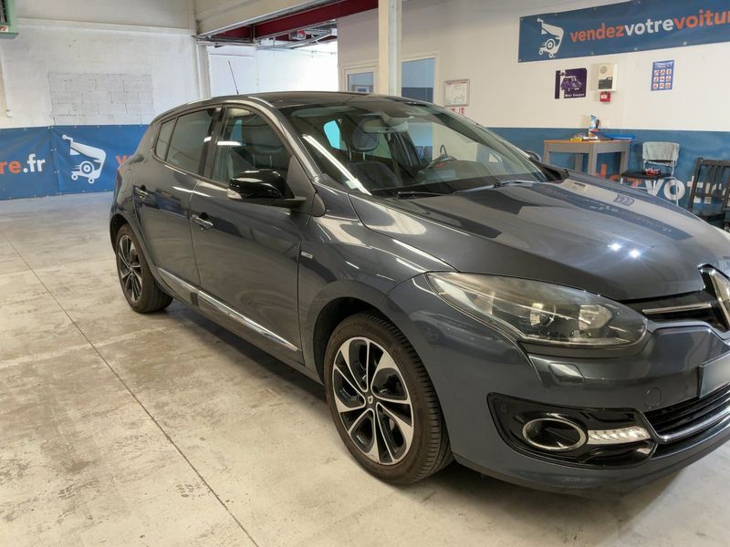 Renault Megane 1.2 TCe Energy BOSE Edition 2015 – снимка 12