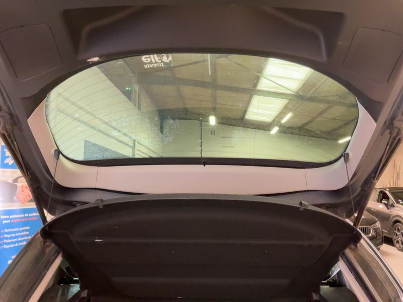 Renault Megane 1.2 TCe Energy BOSE Edition 2015 – снимка 15