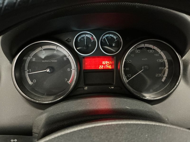 Peugeot 308 1.6 Confort 2008 – снимка 4
