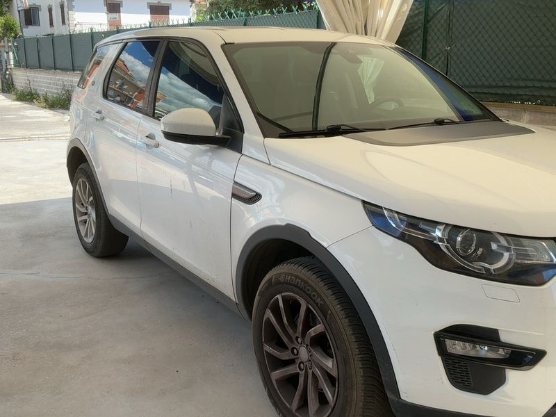 Land Rover Discovery Sport 2.0 Td4 SE AWD 2016 – снимка 12