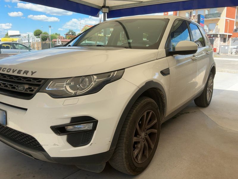 Land Rover Discovery Sport 2.0 Td4 SE AWD 2016 – снимка 2