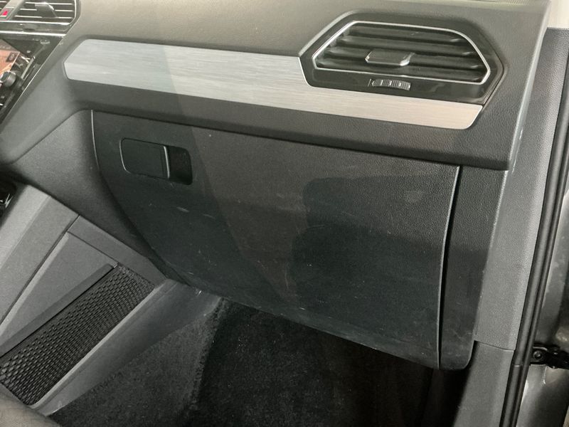 Volkswagen Tiguan 2.0 TDI Comfortline 4Motion BlueMotion Tech 2017 – снимка 23