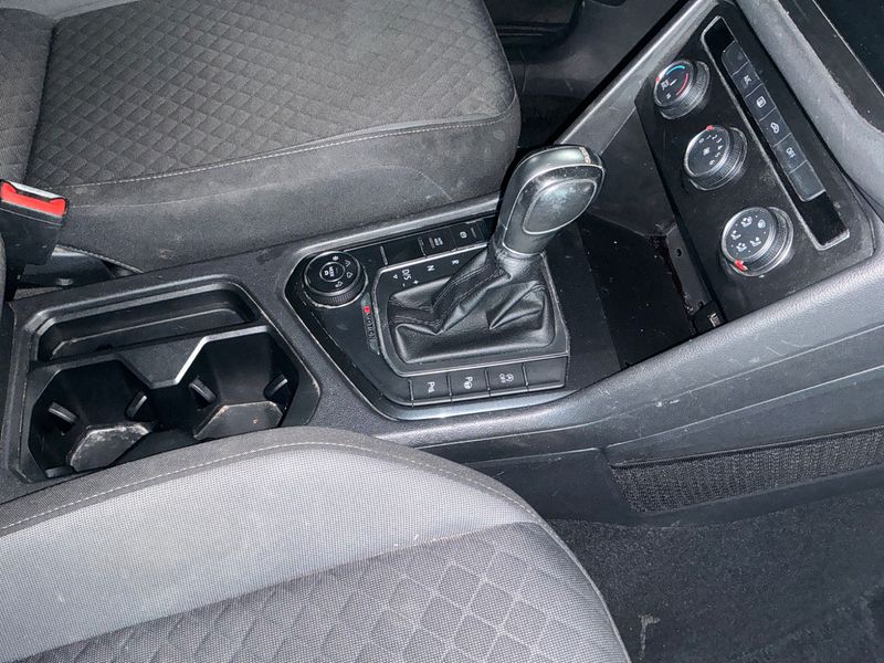Volkswagen Tiguan 2.0 TDI Comfortline 4Motion BlueMotion Tech 2017 – снимка 24